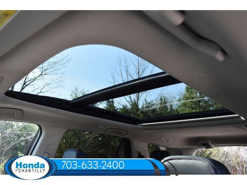 New 2026 Honda Pilot Touring image 23