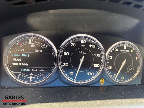 Used 2015 Jaguar XJ L Portfolio image 32