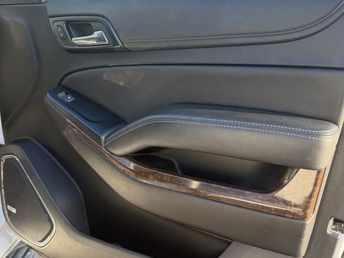 Used 2020 Chevrolet Tahoe LT image 22