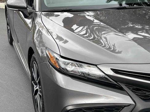 Used 2021 Toyota Camry SE w/ Convenience Package image 83