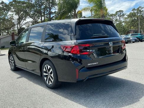 New 2026 Honda Odyssey EX-L image 5