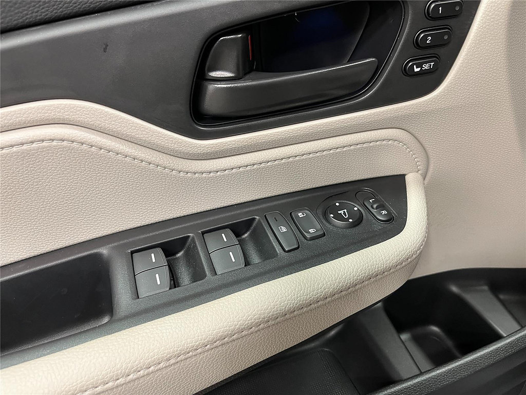 New 2026 Honda Odyssey EX-L image 14