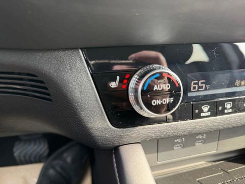 New 2026 Mitsubishi Outlander ES image 25