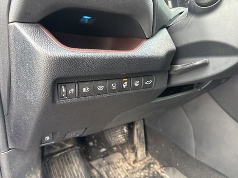 Used 2023 Toyota RAV4 Limited image 6