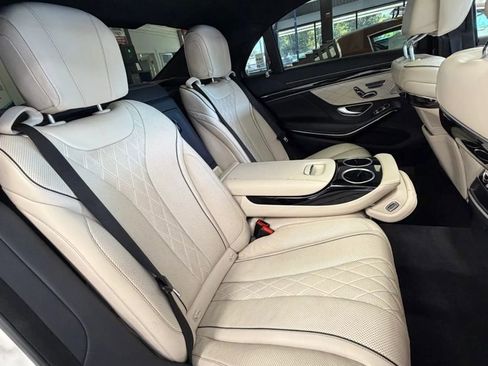 Used 2019 Mercedes-Benz S 560 Sedan image 15