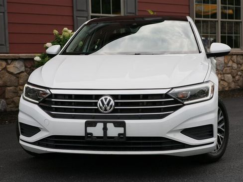 Used 2019 Volkswagen Jetta SEL FWD image 2