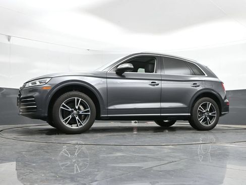 Used 2020 Audi Q5 e Premium Plus w/ Premium Plus Package AWD/4WD image 47
