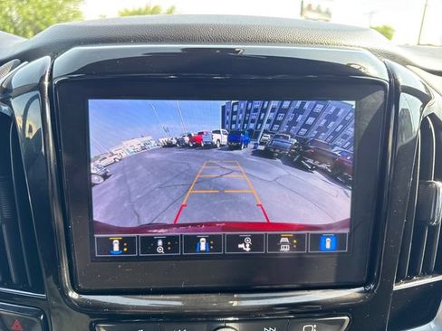 Used 2023 Chevrolet Traverse RS w/ LPO, Floor Liner Package AWD/4WD image 21