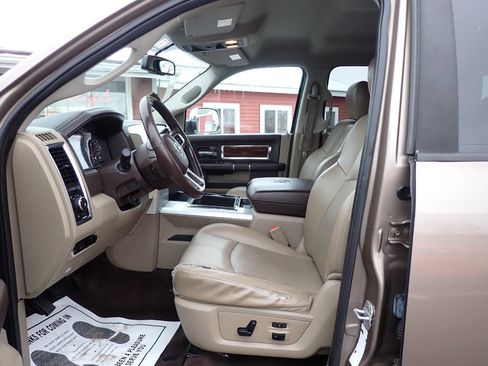 Used 2010 Dodge Ram 2500 Truck Laramie w/ HD Snow Plow Prep Group image 8