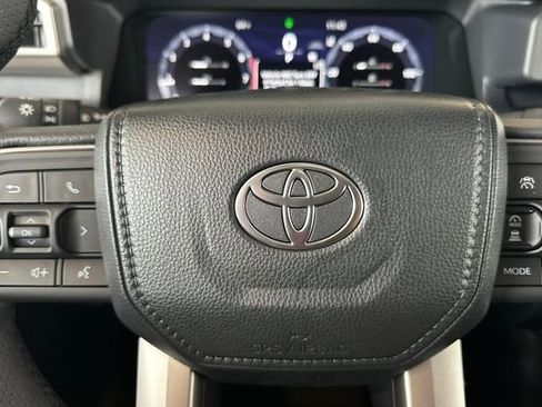 New 2026 Toyota 4Runner 4WD image 24