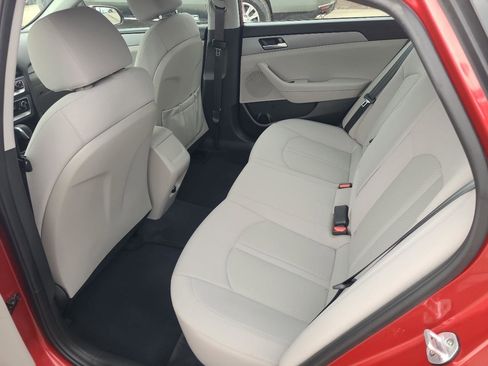 Used 2018 Hyundai Sonata ECO image 10