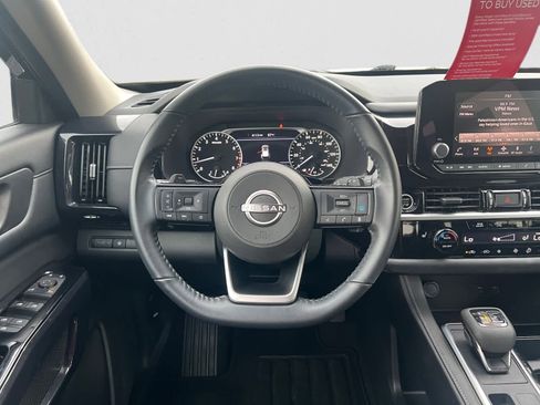 Certified 2022 Nissan Pathfinder SV w/ Cargo Package image 14