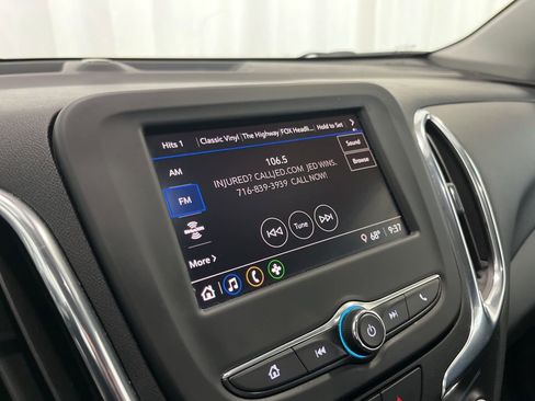 Used 2022 Chevrolet Equinox LT AWD/4WD image 11