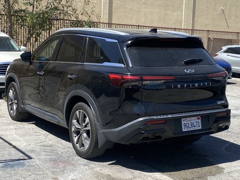 Certified 2023 INFINITI QX60 Luxe w/ Cargo Package FWD image 4