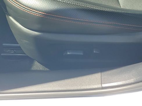 Used 2024 Nissan Altima 2.5 SR FWD image 16