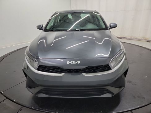 Used 2024 Kia Forte LXS w/ LXS Technology Package image 2