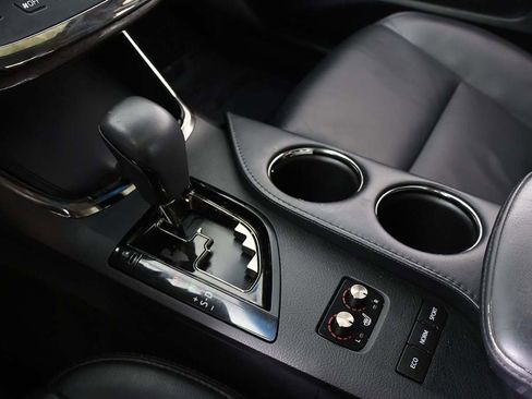 Used 2013 Toyota Avalon XLE Touring image 51