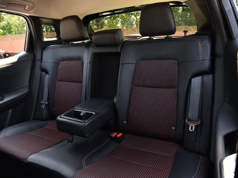 New 2025 Nissan Kicks SR image 26