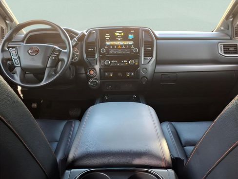 Used 2024 Nissan Titan PRO-4X w/ Pro-4x Convenience Package image 25