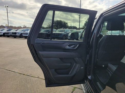 Used 2023 Chevrolet Tahoe RST w/ Luxury Package image 32