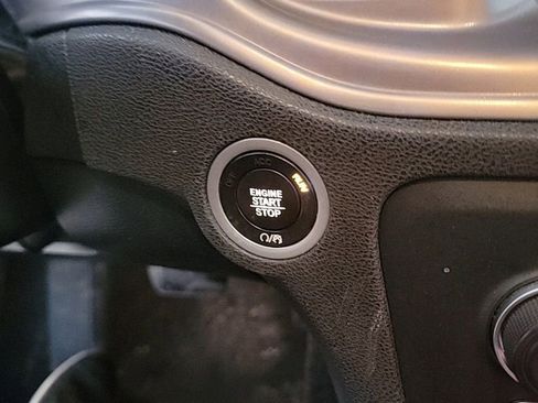 Used 2023 Dodge Charger GT image 44