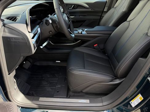 New 2026 Cadillac Lyriq Luxury w/ LPO, Floor Liner Package image 4