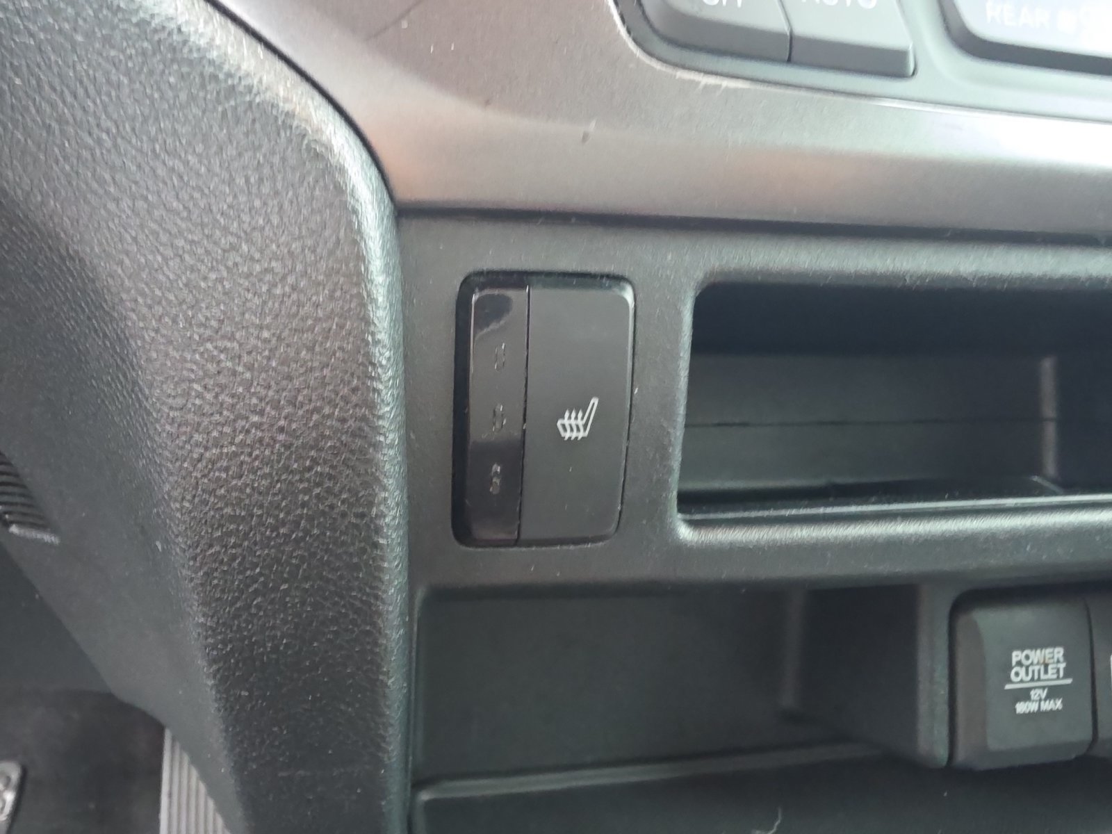 Used 2022 Honda Pilot Sport image 18
