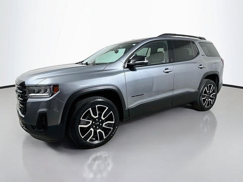 Used 2021 GMC Acadia SLE w/ Driver Convenience Package FWD image 3