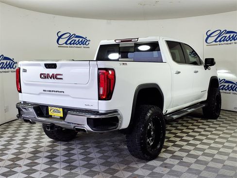 Used 2022 GMC Sierra 1500 SLT image 6
