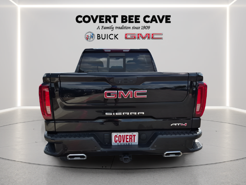 Used 2023 GMC Sierra 1500 AT4 w/ AT4 Preferred Package AWD/4WD image 8