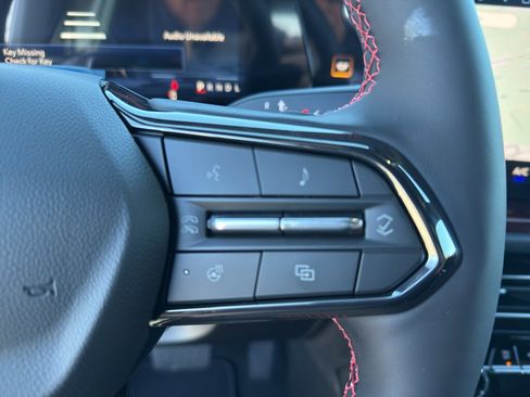 New 2026 Chevrolet Traverse RS image 16