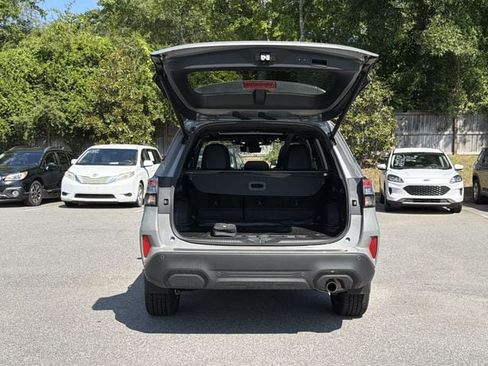Certified 2025 Subaru Forester Touring w/ Popular Package - Touring AWD/4WD image 12
