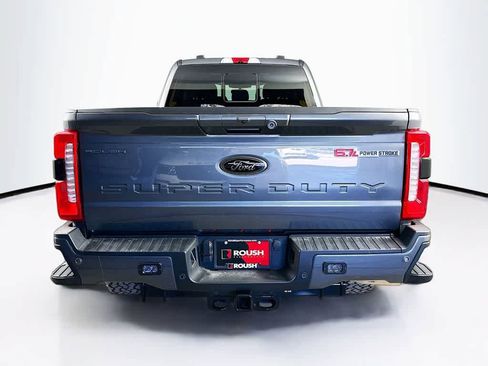 New 2026 Ford F250 Lariat w/ Black Appearance Package image 5