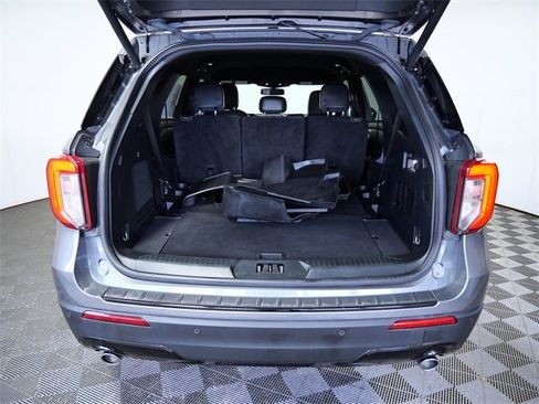 Certified 2023 Ford Explorer ST-Line image 10
