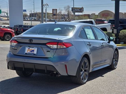 New 2026 Toyota Corolla SE image 4