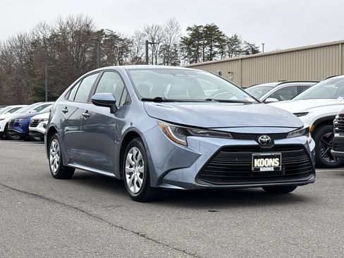 Used 2024 Toyota Corolla LE FWD image 10