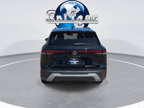 New 2026 Volkswagen Tiguan SE AWD/4WD image 7