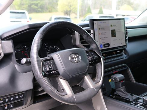 Used 2022 Toyota Tundra Limited w/ TRD Off-Road Package image 19