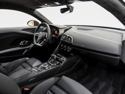 Used 2020 Audi R8 V10 performance image 9