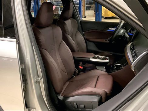 Certified 2023 BMW X1 xDrive28i w/ Convenience Package image 9
