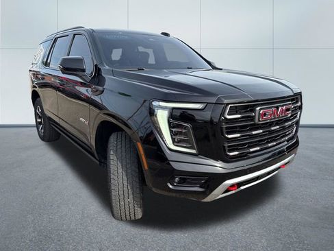 Used 2026 GMC Yukon AT4 Ultimate w/ LPO, Floor Liner Package AWD/4WD image 5
