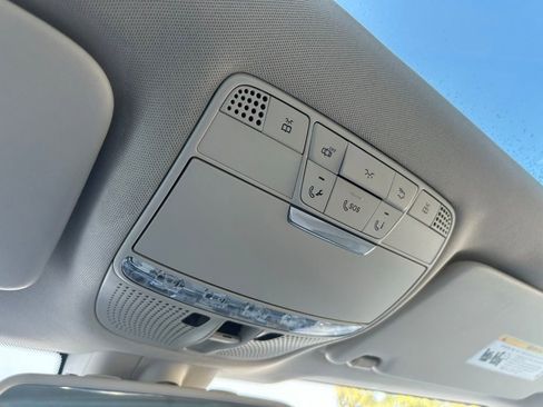 Used 2019 Mercedes-Benz GLC 300 4MATIC image 59