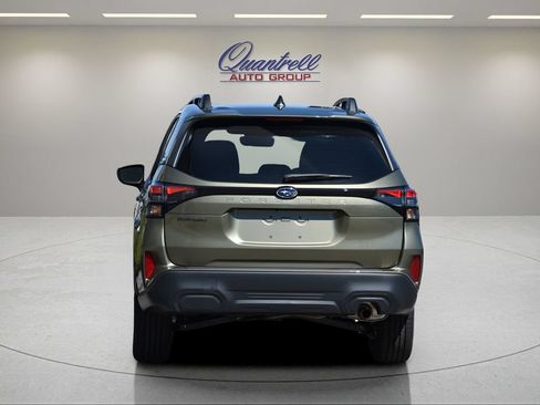 Used 2026 Subaru Forester Premium AWD/4WD image 5