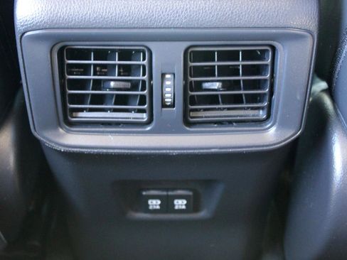 Used 2019 Toyota RAV4 XLE Premium w/ All Weather Liner Package AWD/4WD image 36
