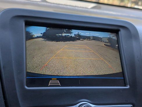 Used 2019 Chevrolet Equinox LT image 22