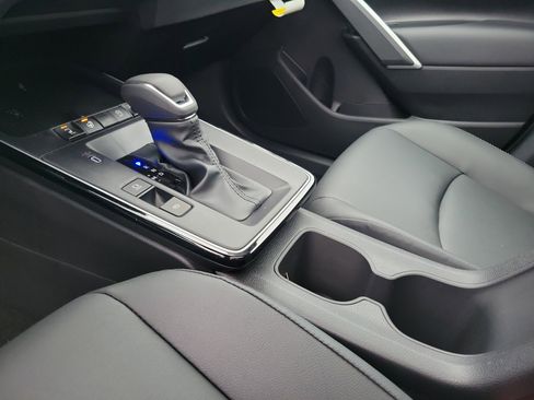 New 2026 Toyota Corolla Cross XLE w/ Convenience Package image 12