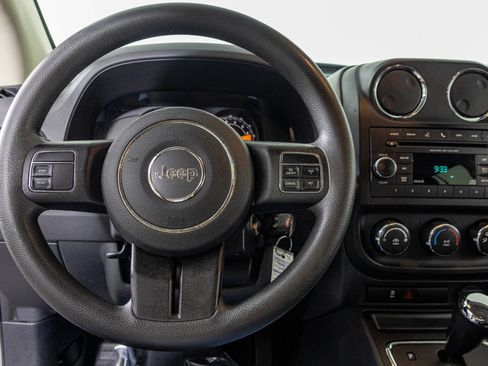 Used 2017 Jeep Compass Sport w/ Power Value Group AWD/4WD image 27