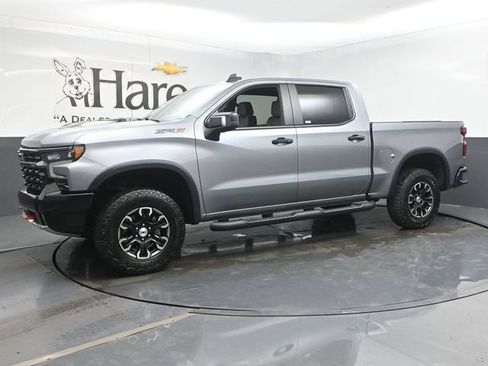 Used 2023 Chevrolet Silverado 1500 ZR2 w/ Technology Package AWD/4WD image 31