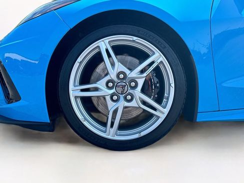 Used 2020 Chevrolet Corvette Stingray Coupe w/ Z51 Performance Package RWD image 30