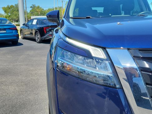 Used 2022 Nissan Pathfinder S FWD image 7